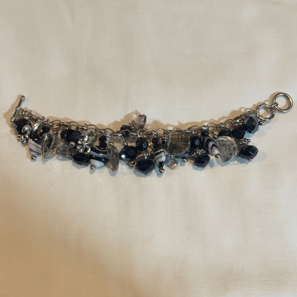 Black and white beaded bracelet with silver accent